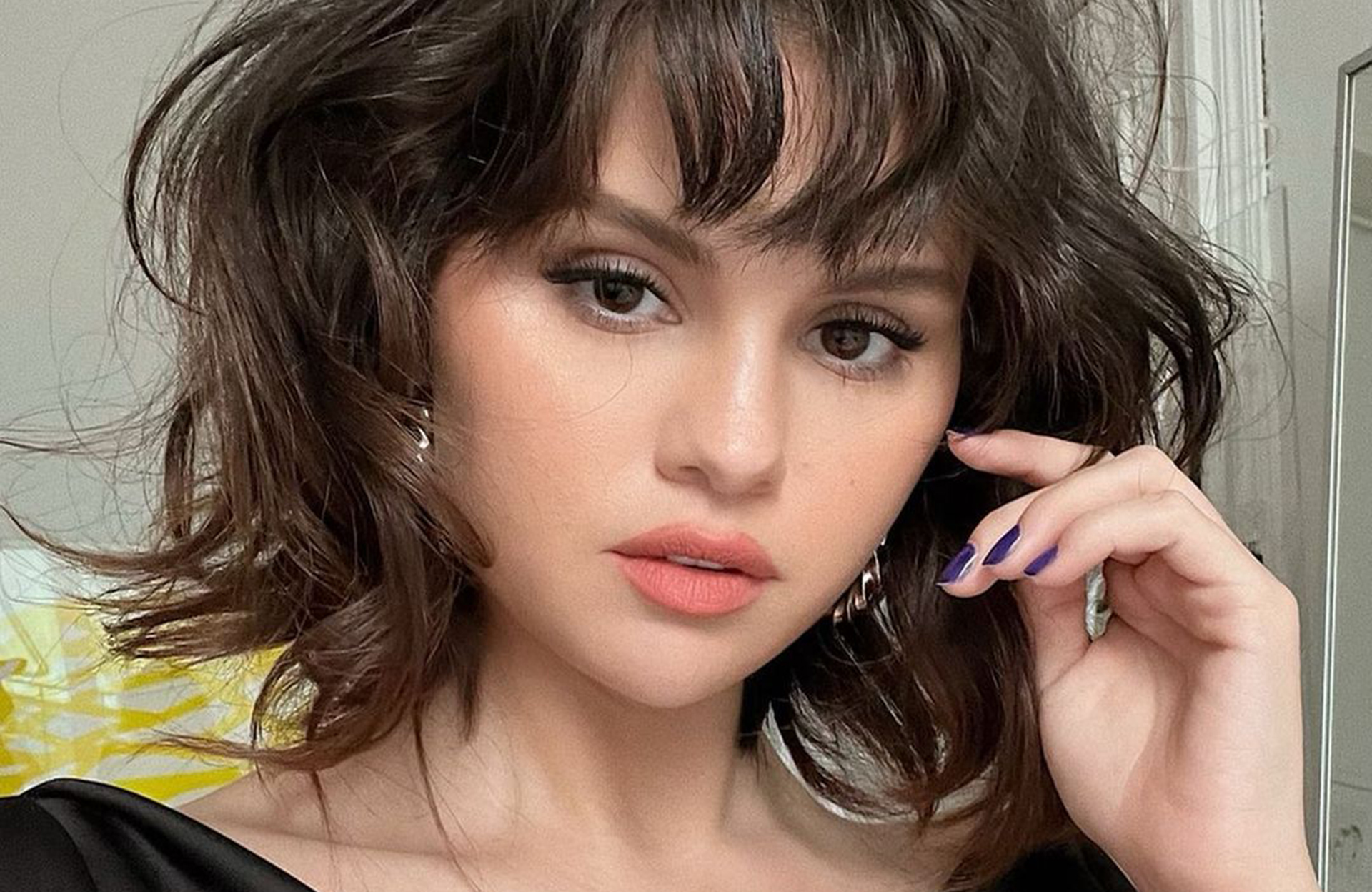 Selena Gomez Reveals Her Wedding Bun and Unexpected Makeup - Elle